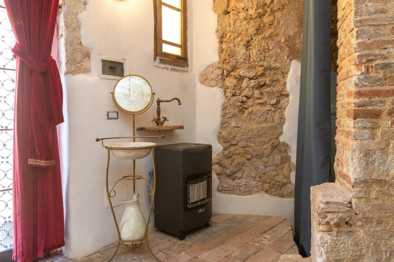 Ferienwohnung Un Pezzo Di Storia Vicino Al Mare Rosignano Marittimo Exterior foto